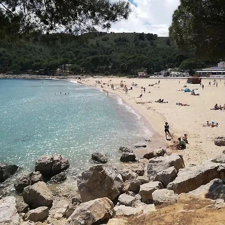 Estudi Nautic Port La Clota * Ля Эскала
